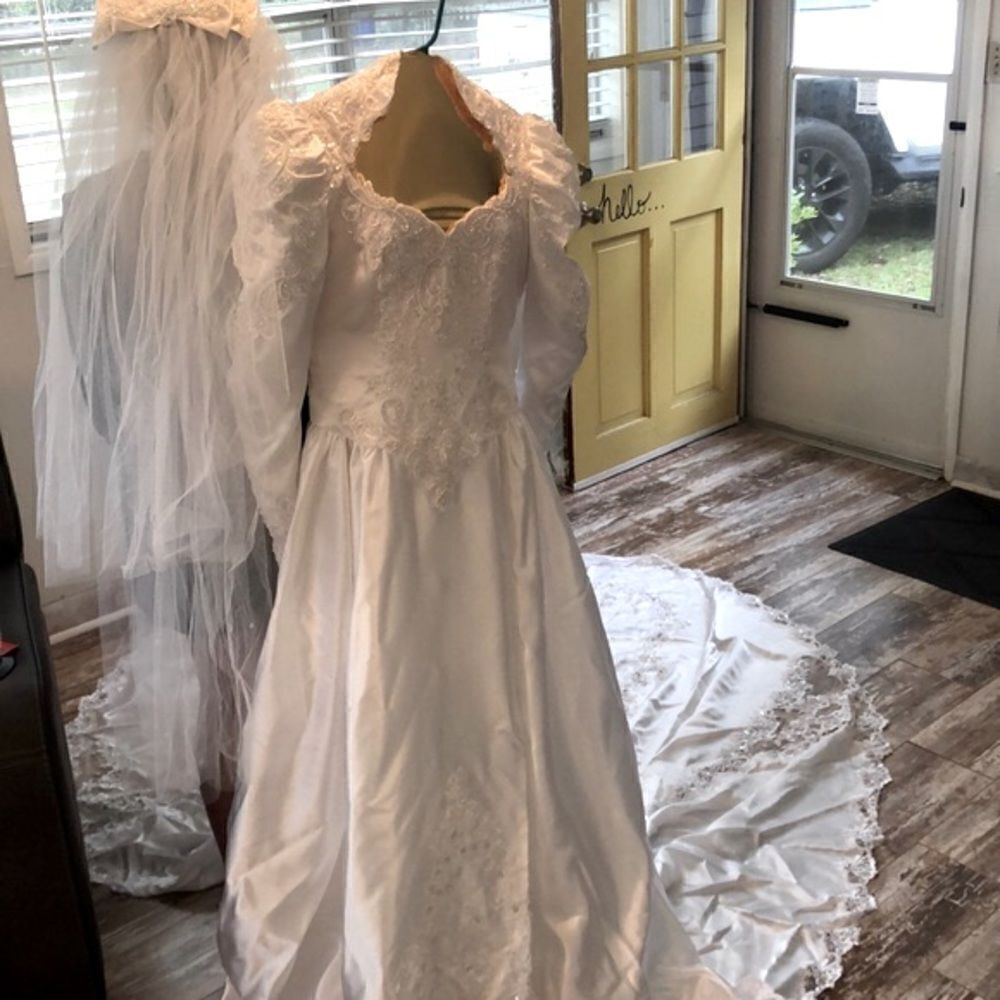 Vintage Custom Wedding dress and Veil  in box with Royal Train